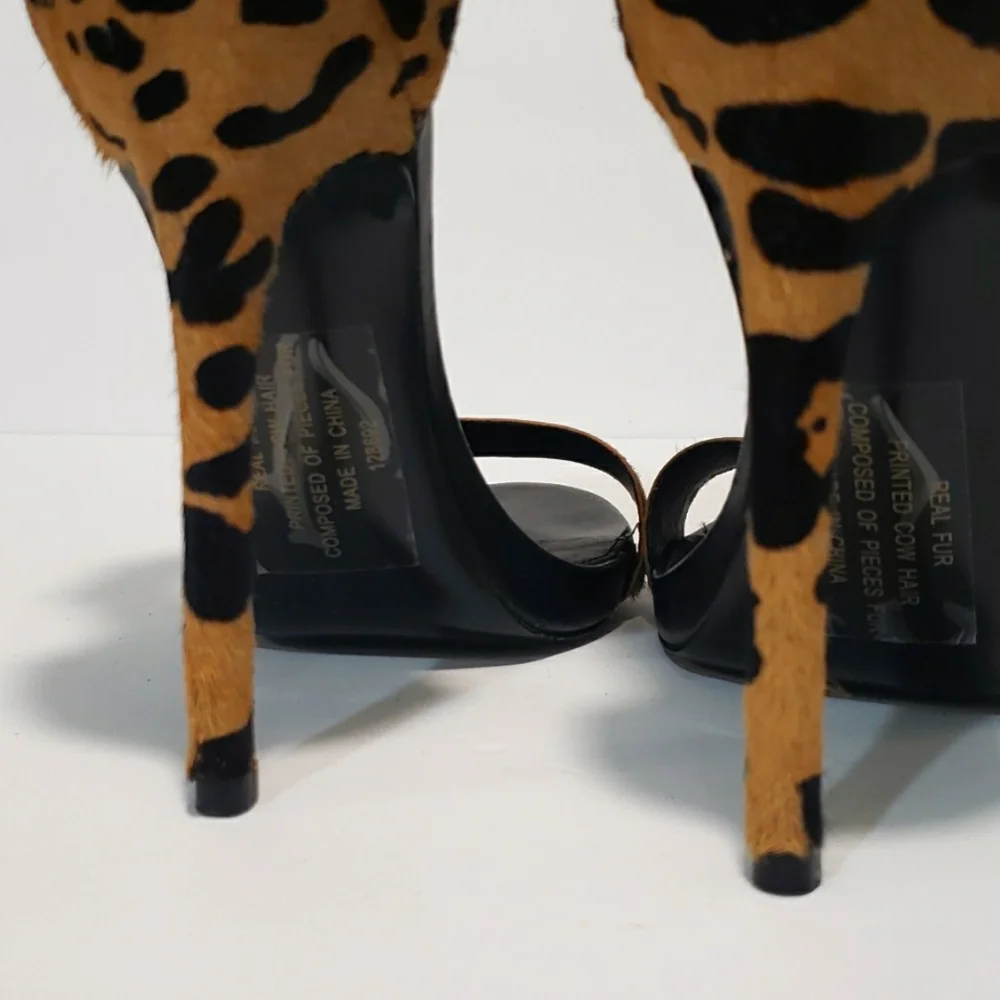 Animal print heels - Picture 5 of 8